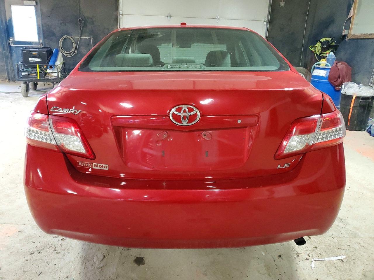 2011 TOYOTA CAMRY BASE photo 6