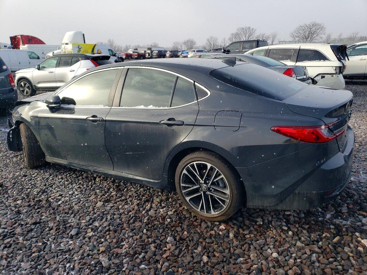 2025 TOYOTA CAMRY XSE photo 2