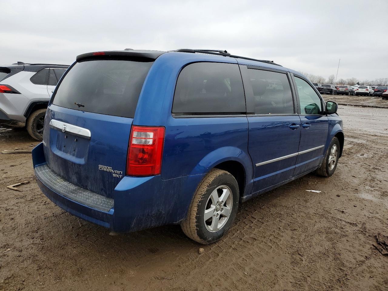 2010 DODGE GRAND CARAVAN SXT photo 3