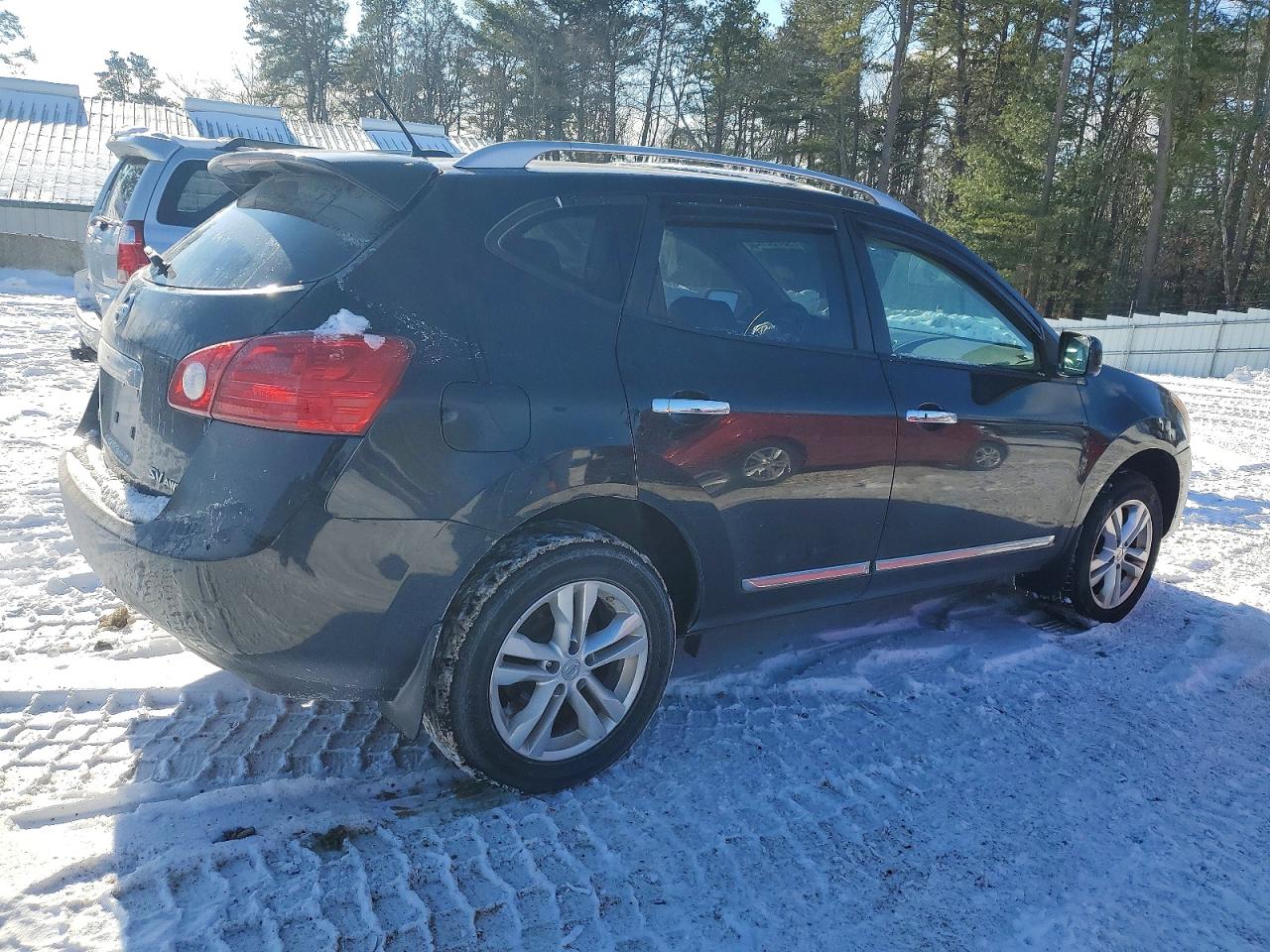2013 NISSAN ROGUE S photo 3