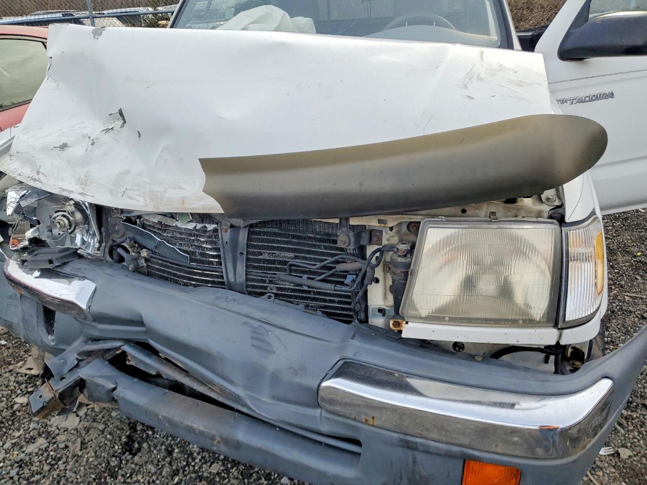 2000 TOYOTA TACOMA XTRACAB PRERUNNER photo 11