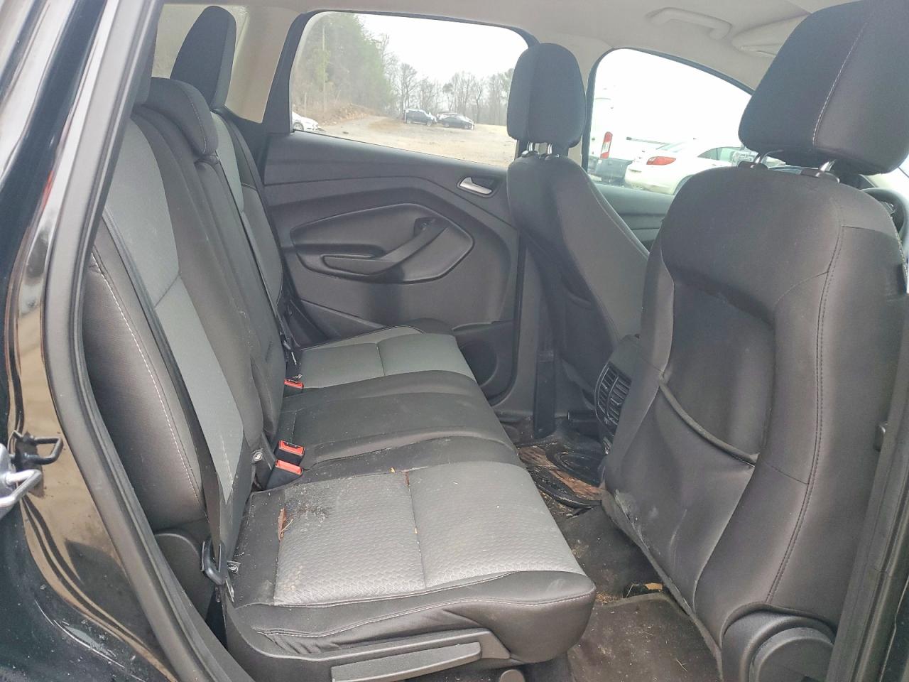 2017 FORD ESCAPE SE photo 11