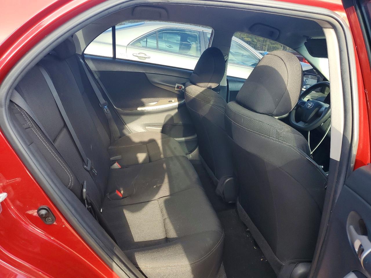 2013 TOYOTA COROLLA BASE photo 10