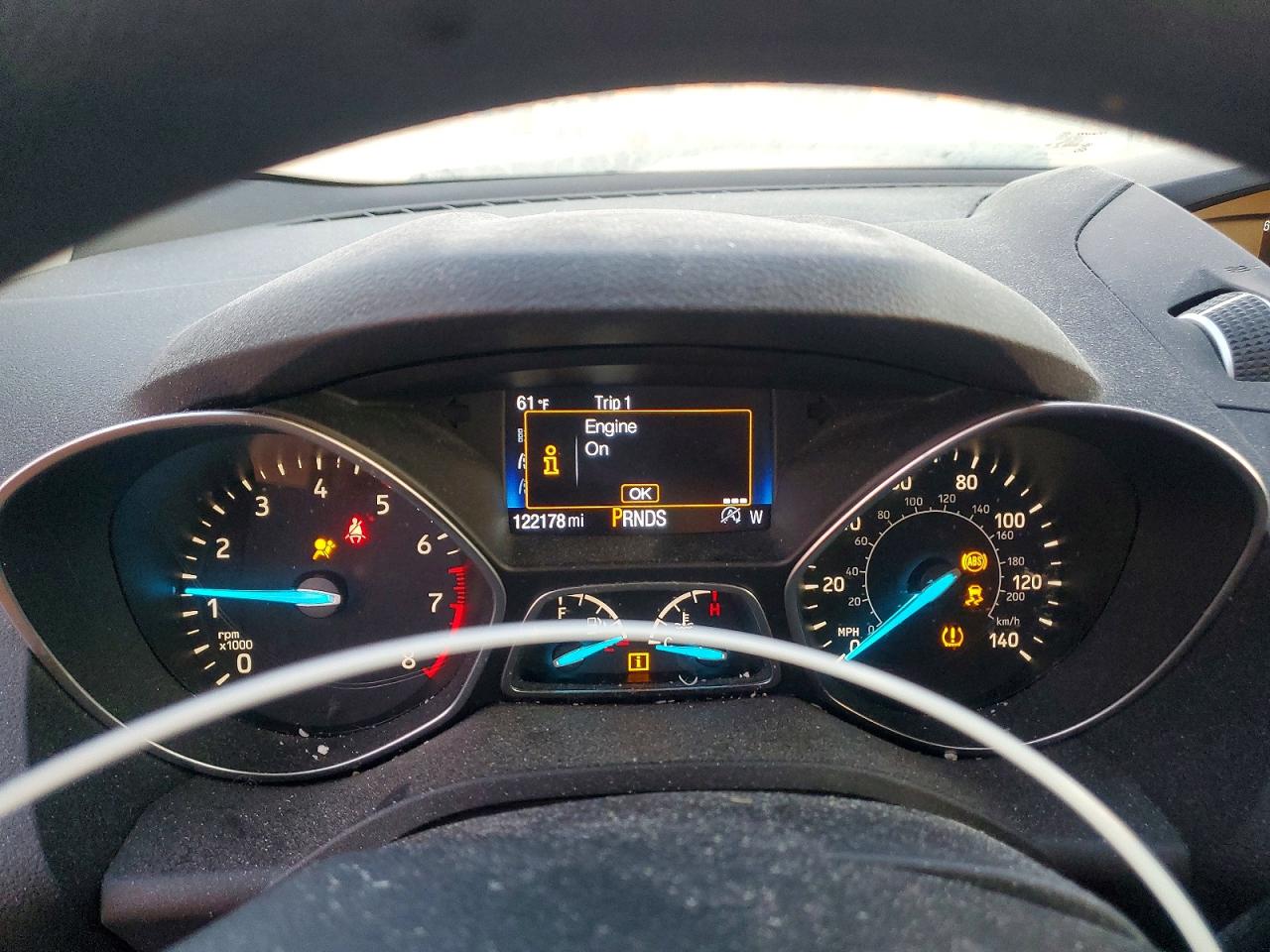 2017 FORD ESCAPE SE photo 9