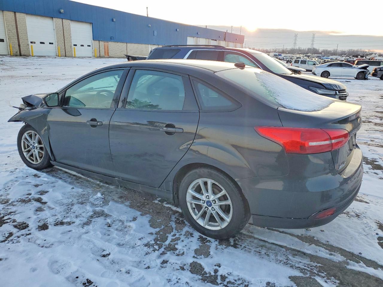 2015 FORD FOCUS SE photo 3