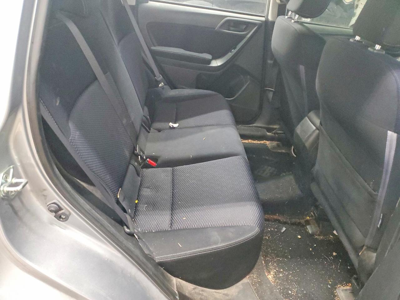 2015 SUBARU FORESTER 2.5I photo 11