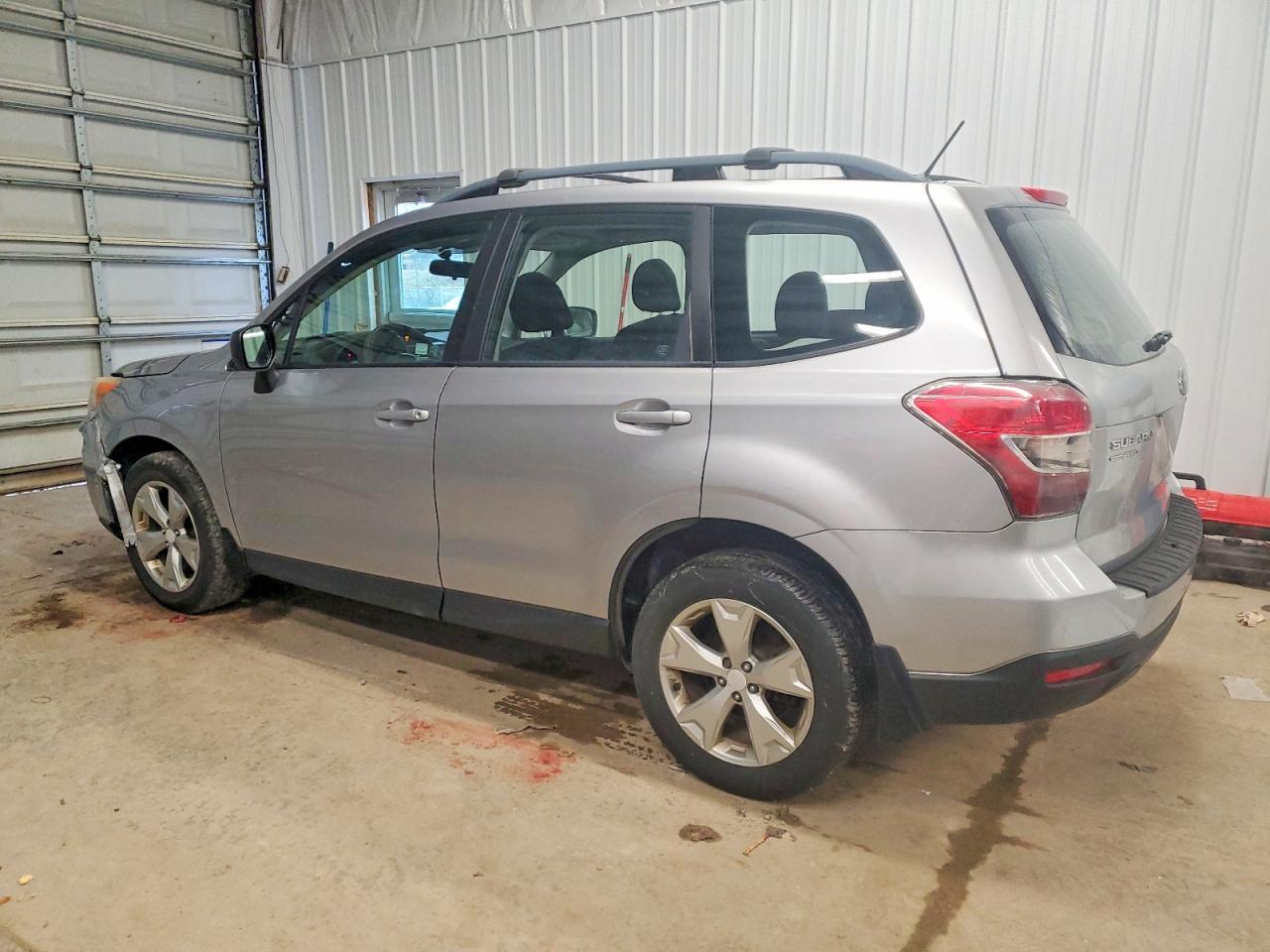 2015 SUBARU FORESTER 2.5I photo 2
