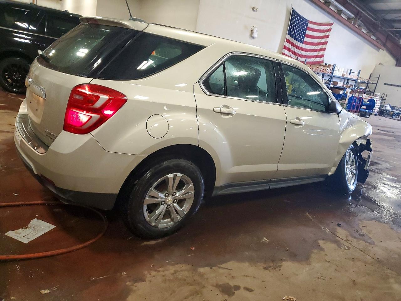 2016 CHEVROLET EQUINOX LS photo 5
