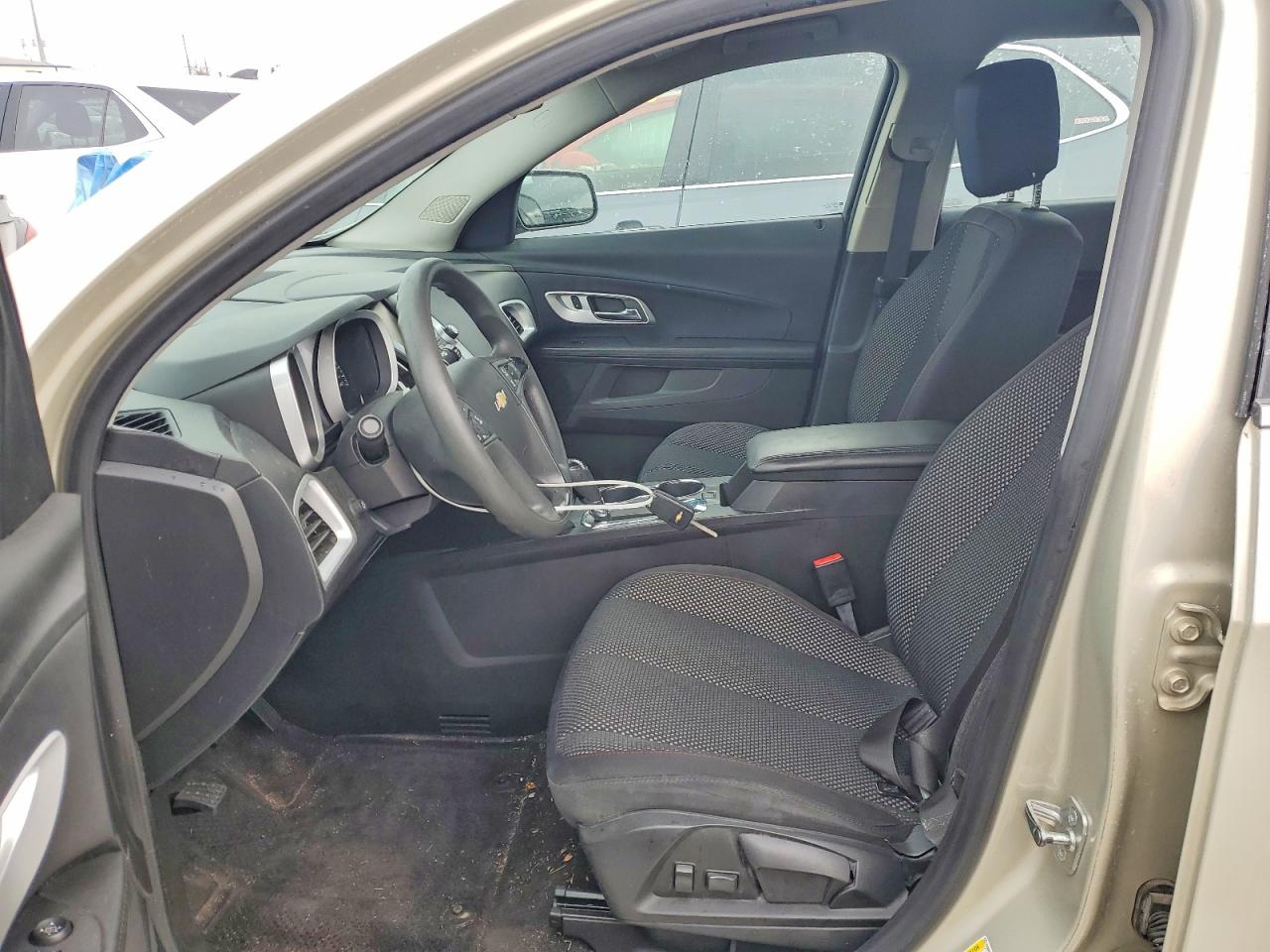 2016 CHEVROLET EQUINOX LS photo 13