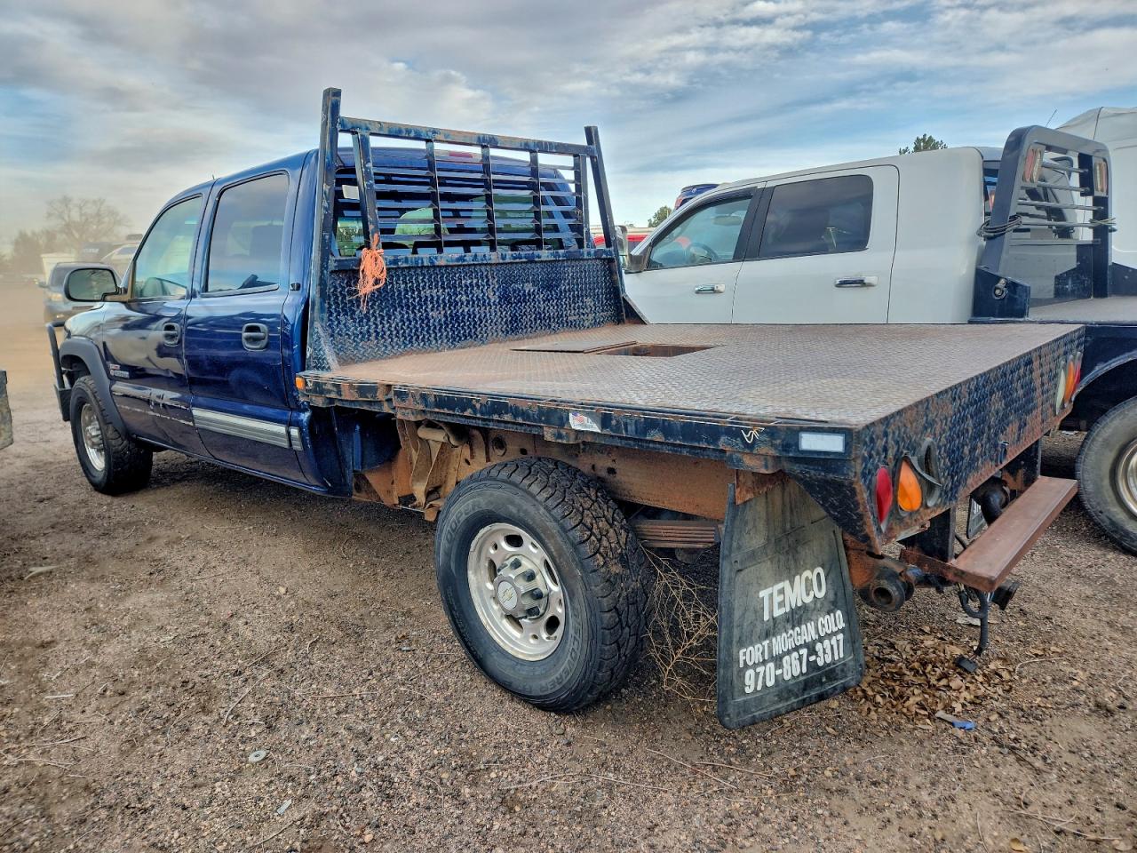 2002 CHEVROLET SILVERADO K2500 HEAVY DUTY photo 2