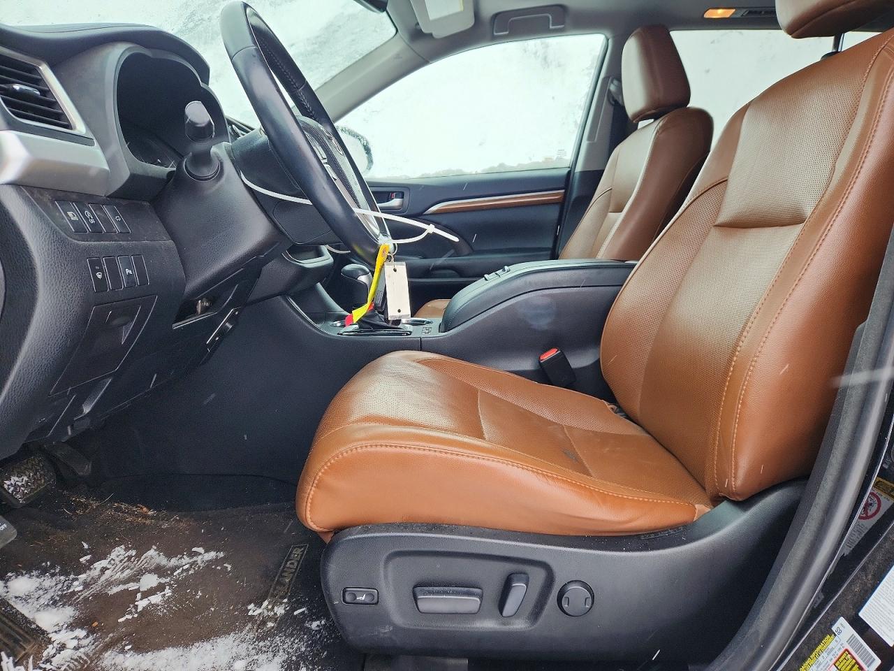 2017 TOYOTA HIGHLANDER LIMITED photo 7