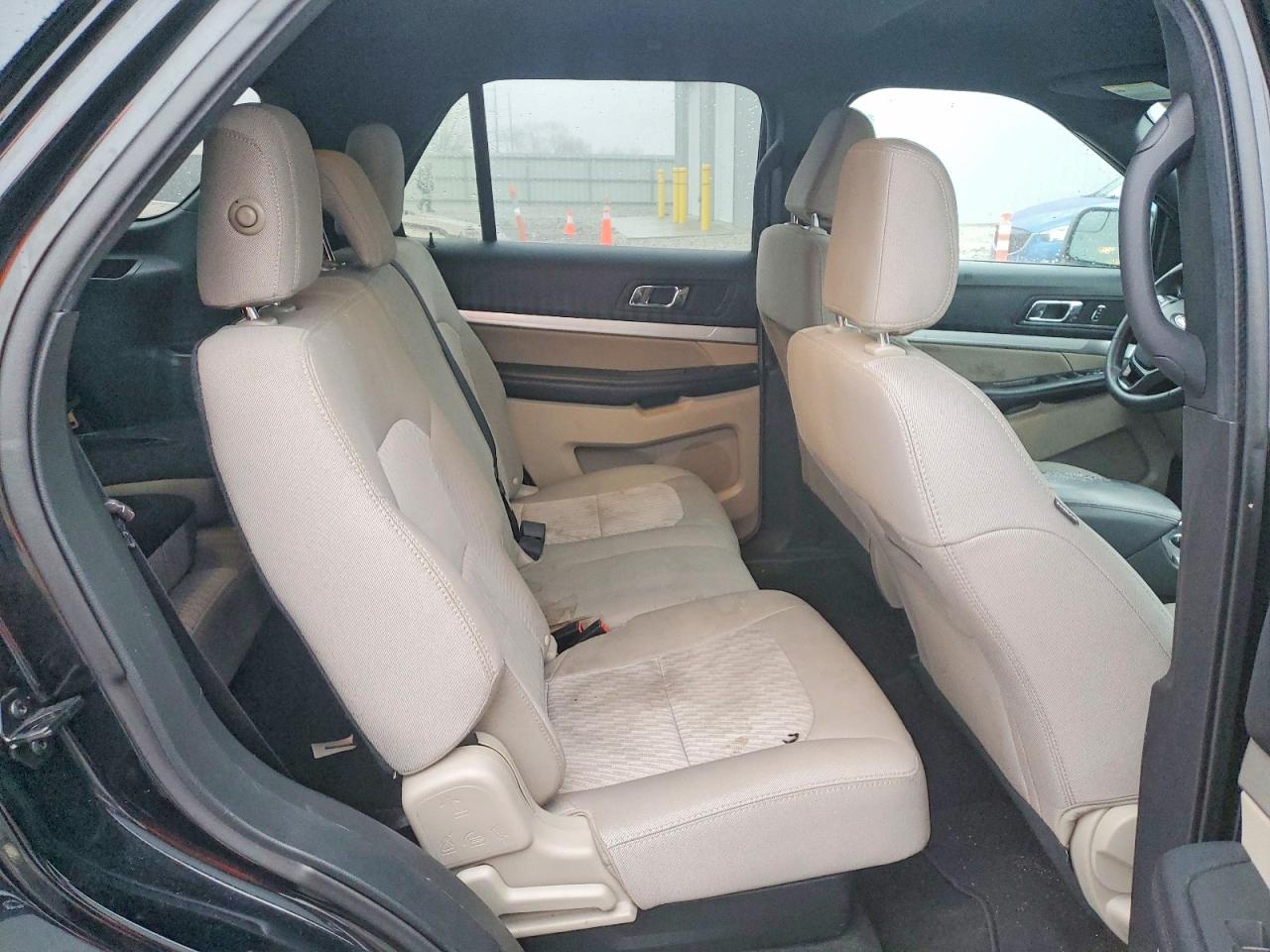 2018 FORD EXPLORER photo 11