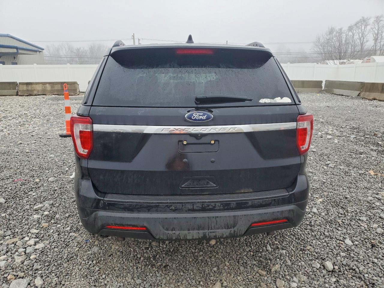 2018 FORD EXPLORER photo 6