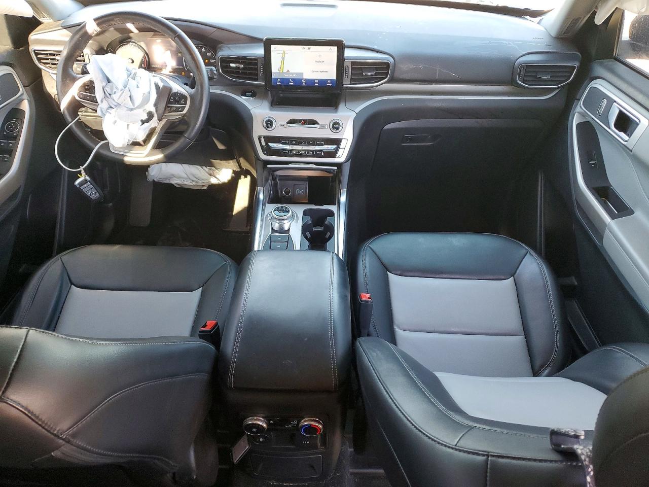 2023 FORD EXPLORER XLT photo 15