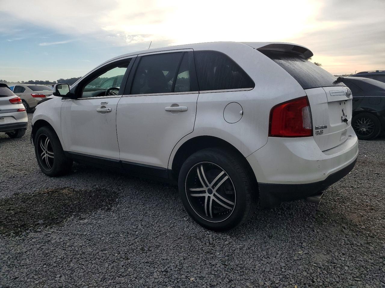 2011 FORD EDGE LIMITED photo 2