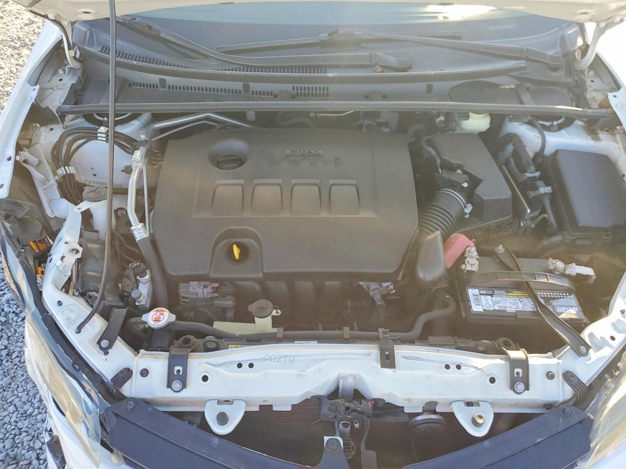 2017 TOYOTA COROLLA L photo 11