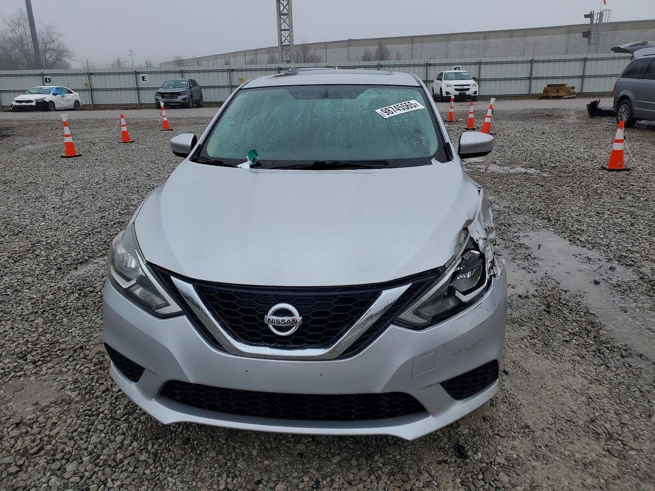 2017 NISSAN SENTRA S photo 5