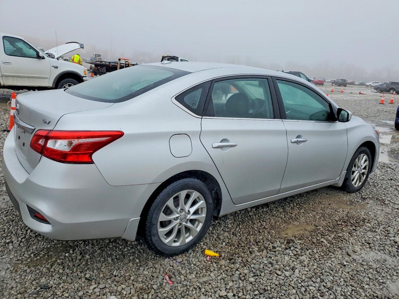 2017 NISSAN SENTRA S photo 3