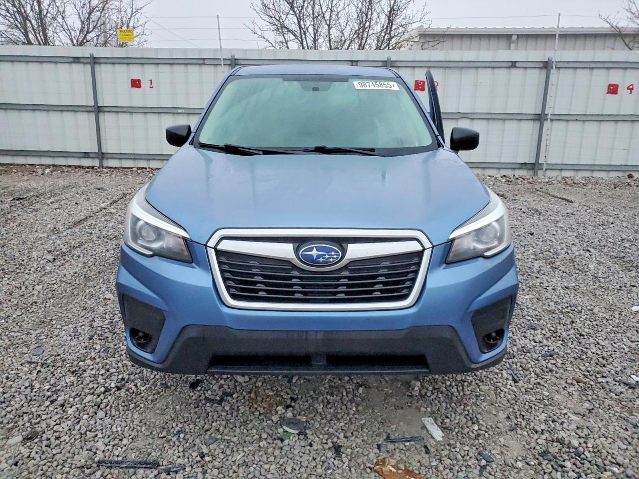 2019 SUBARU FORESTER photo 5