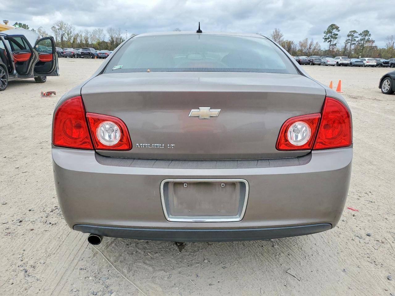 2011 CHEVROLET MALIBU 2LT photo 11