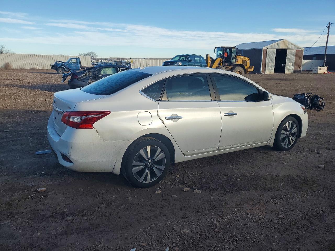 2018 NISSAN SENTRA S photo 3