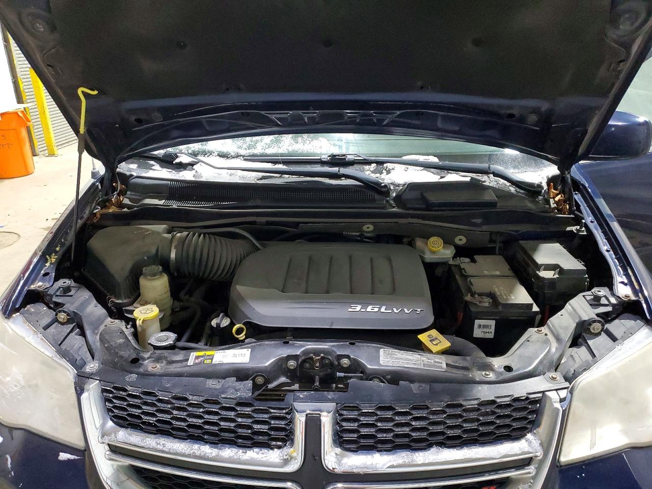 2013 DODGE GRAND CARAVAN CREW photo 12