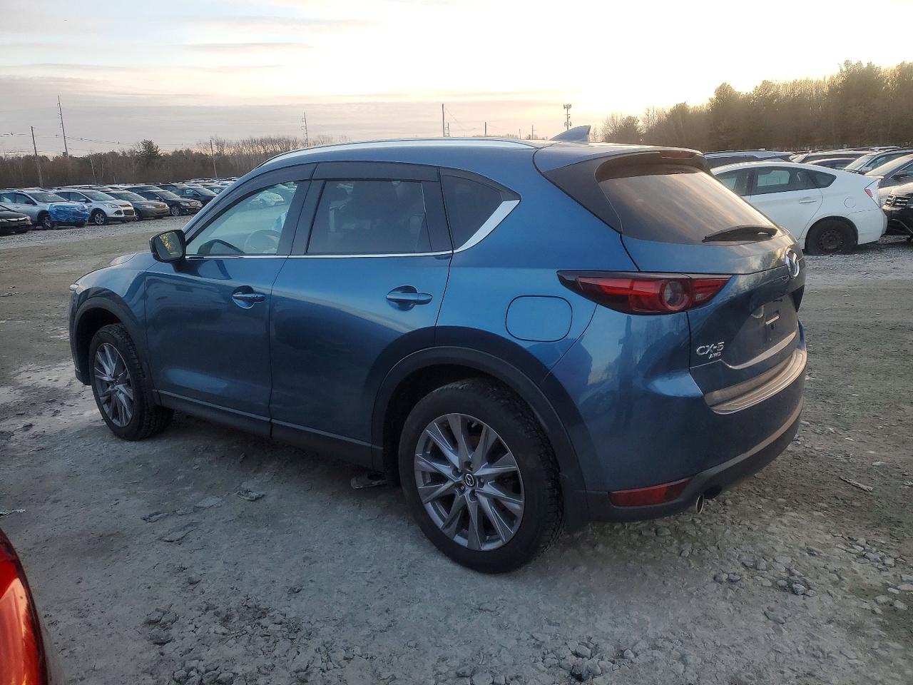 2020 MAZDA CX-5 GRAND TOURING photo 2