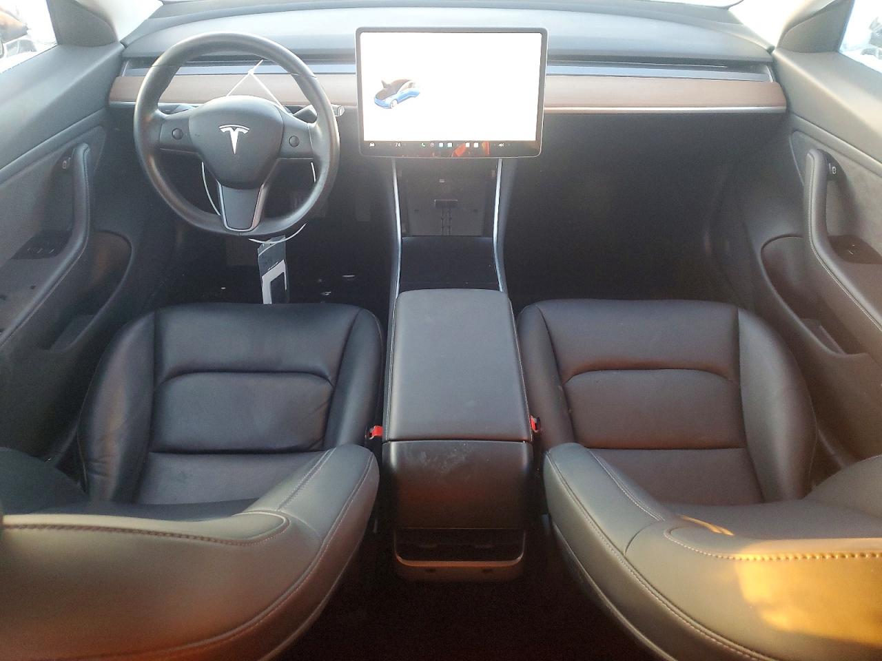 2018 TESLA MODEL 3 photo 8