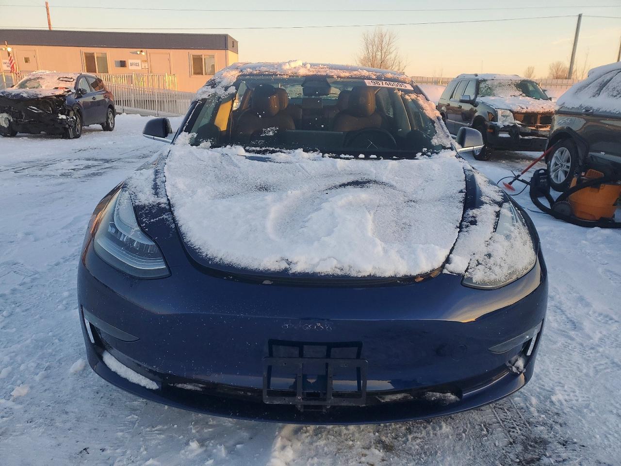 2018 TESLA MODEL 3 photo 5