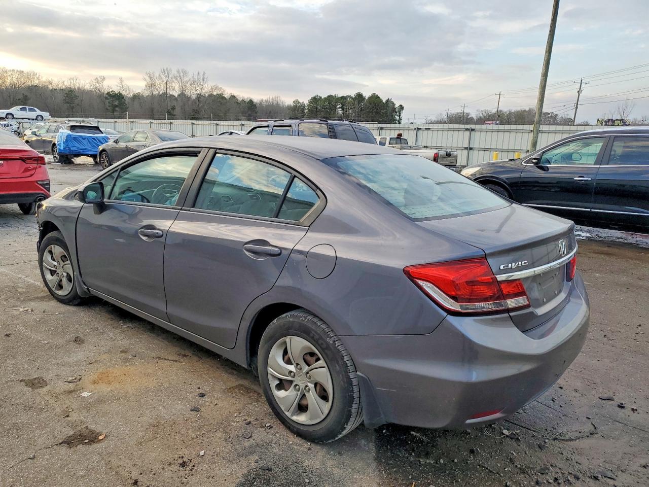 2015 HONDA CIVIC LX photo 2
