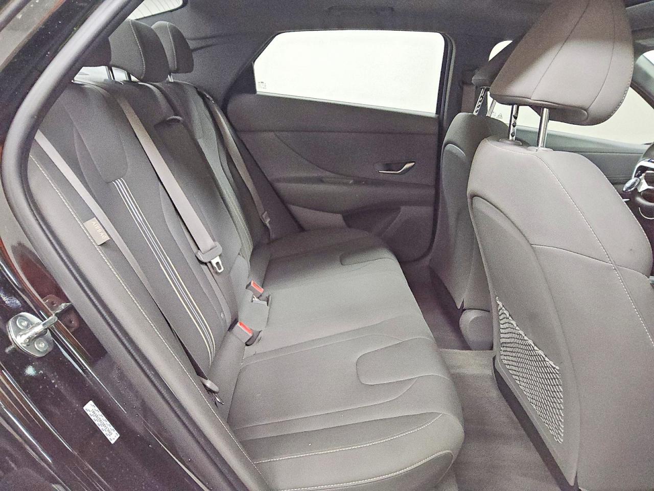 2024 HYUNDAI ELANTRA SEL photo 10