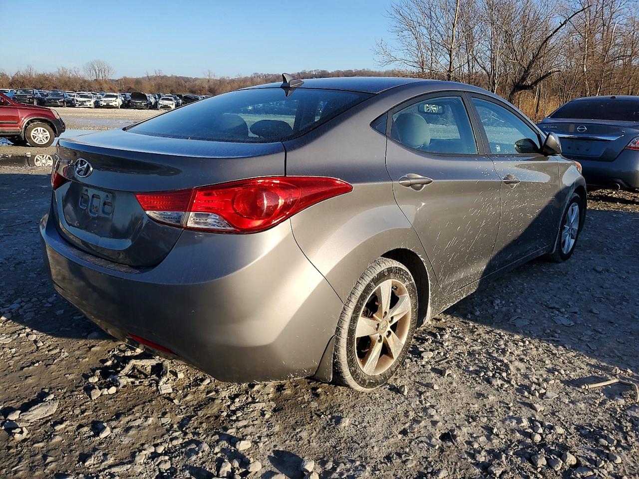 2013 HYUNDAI ELANTRA GLS photo 7