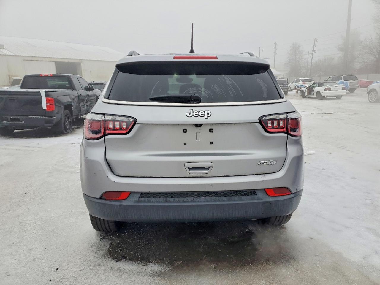 2019 JEEP COMPASS LATITUDE photo 6