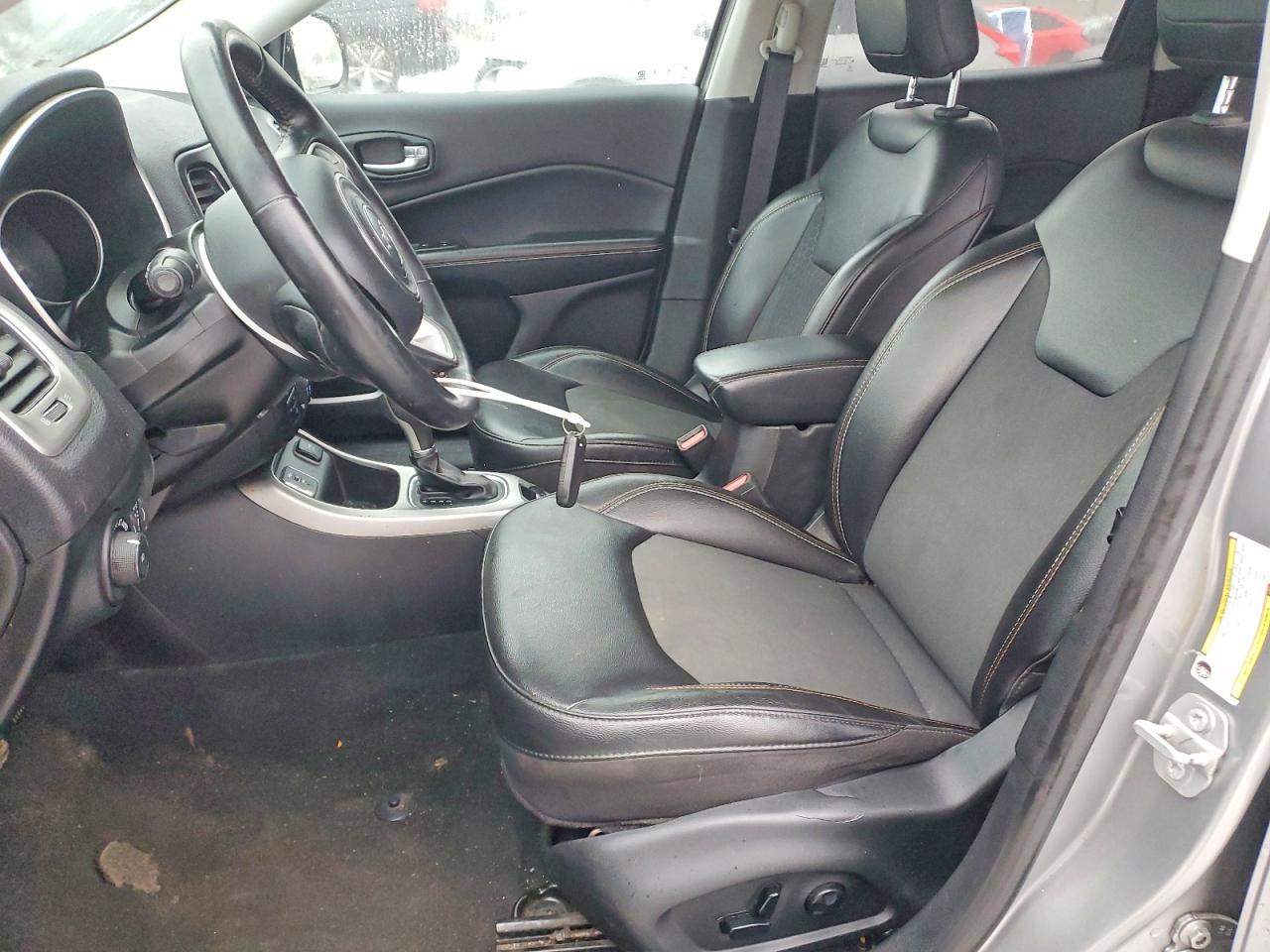 2019 JEEP COMPASS LATITUDE photo 7