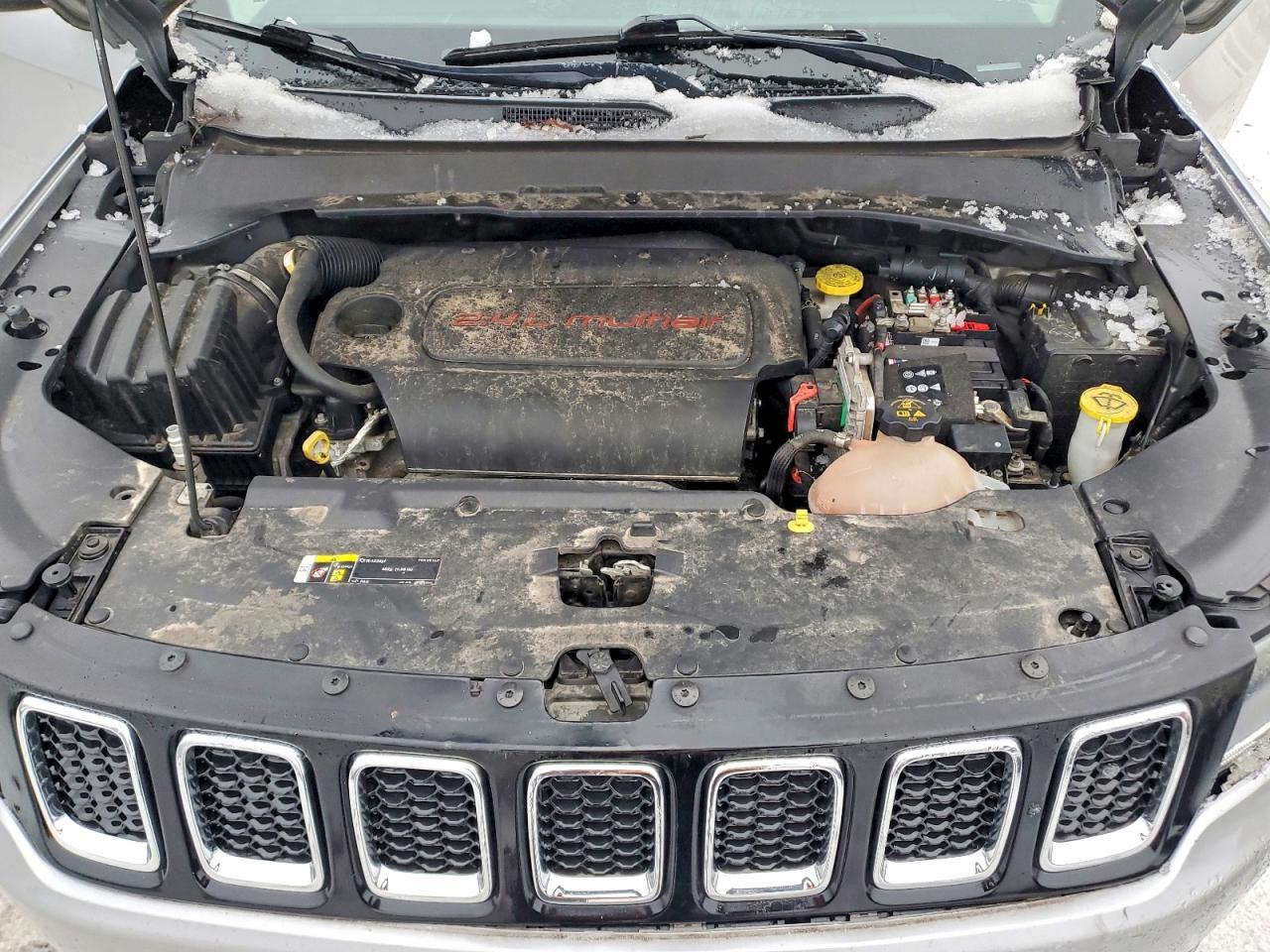 2019 JEEP COMPASS LATITUDE photo 12