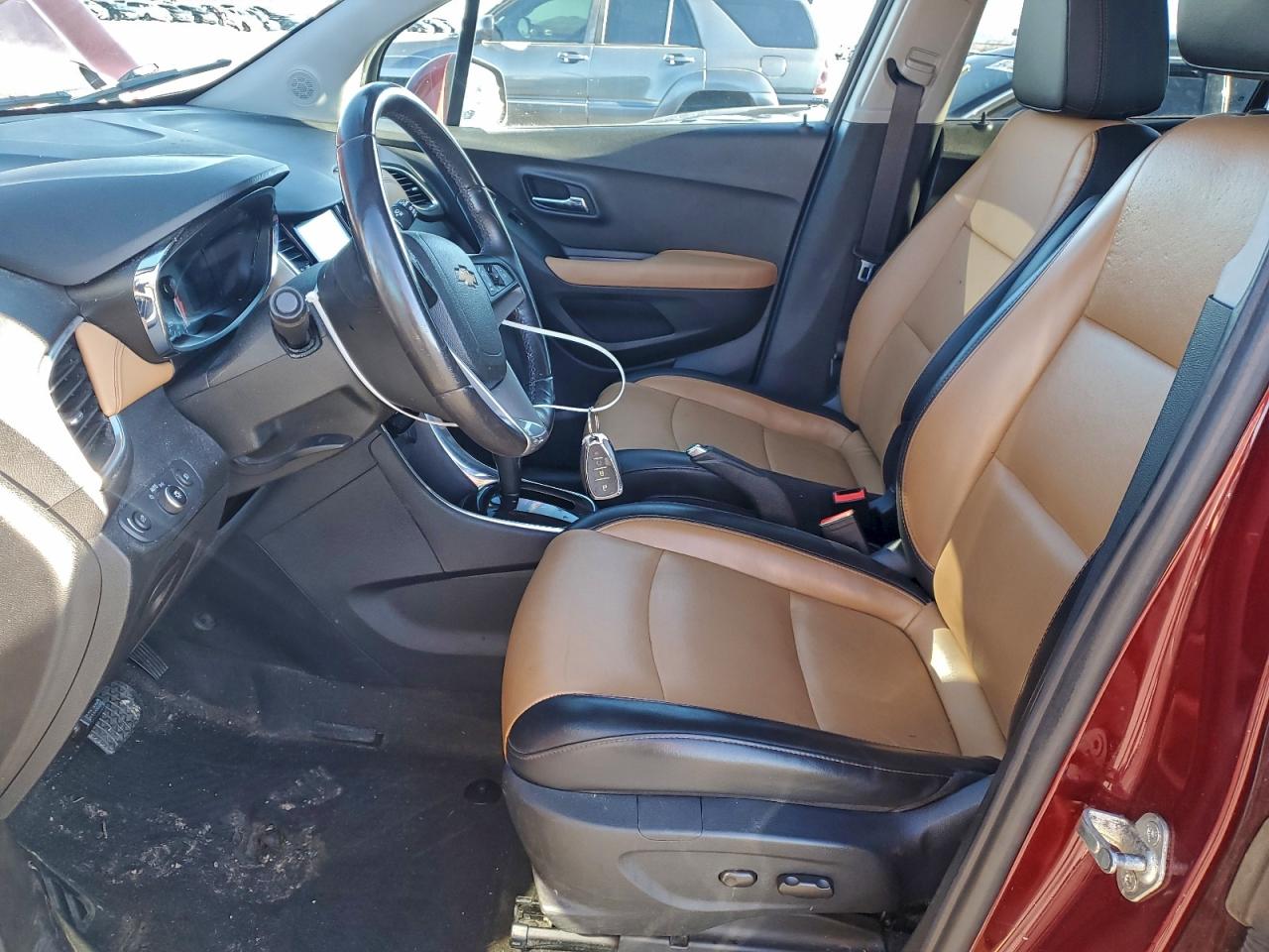2017 CHEVROLET TRAX PREMIER photo 7