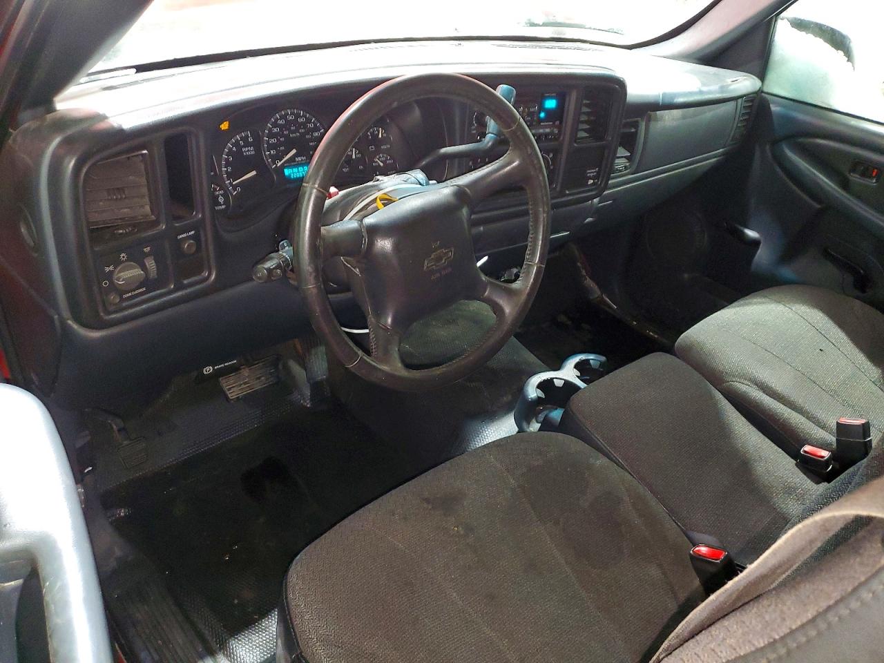 2002 CHEVROLET SILVERADO C2500 photo 8