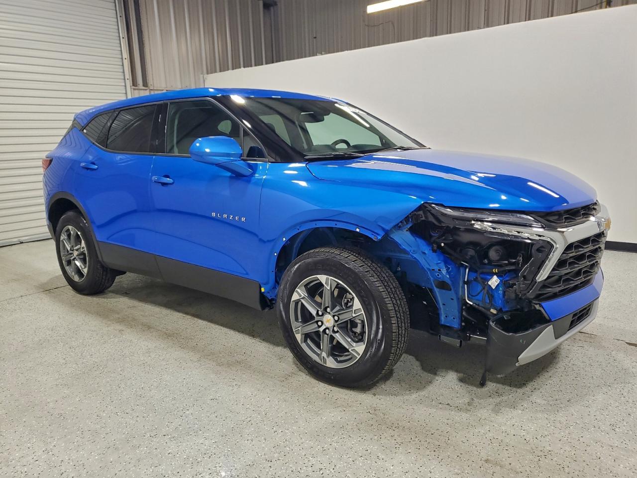 2025 CHEVROLET BLAZER 2LT photo 4