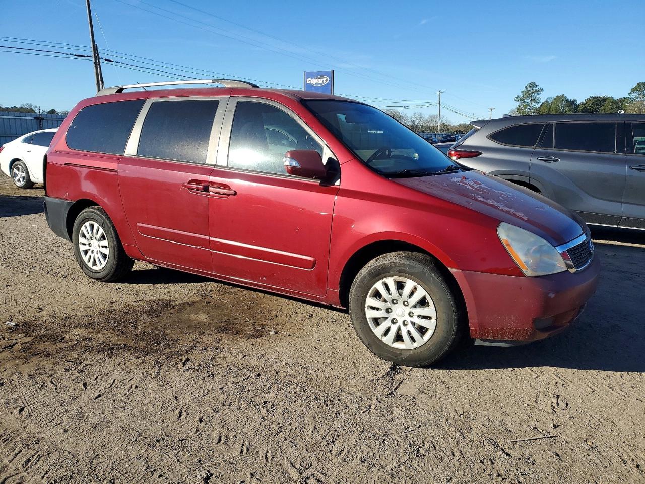 2012 KIA SEDONA LX photo 4