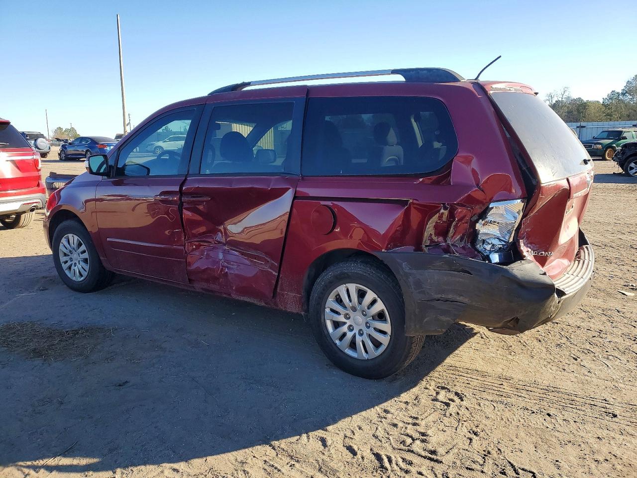 2012 KIA SEDONA LX photo 2