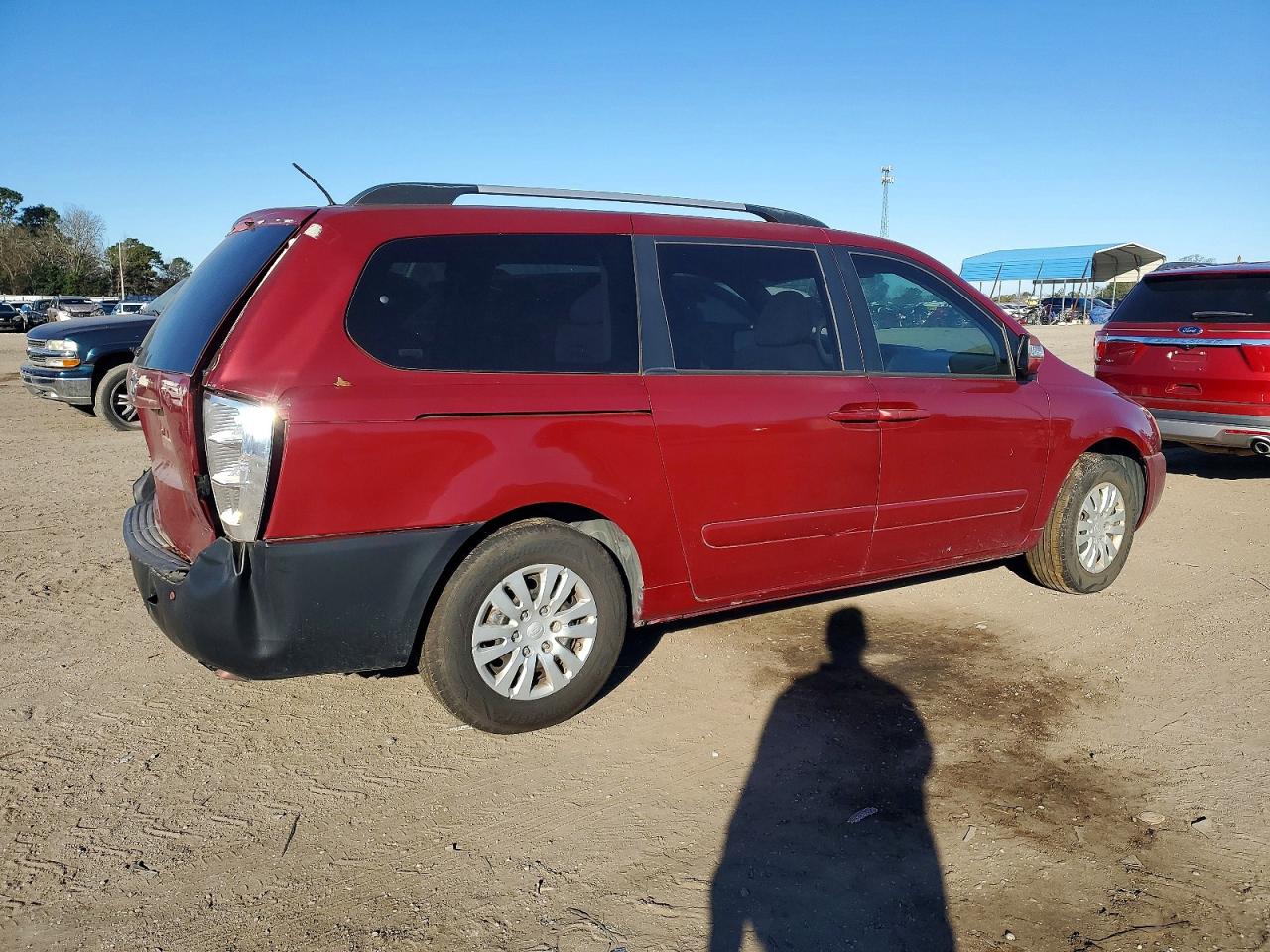 2012 KIA SEDONA LX photo 3