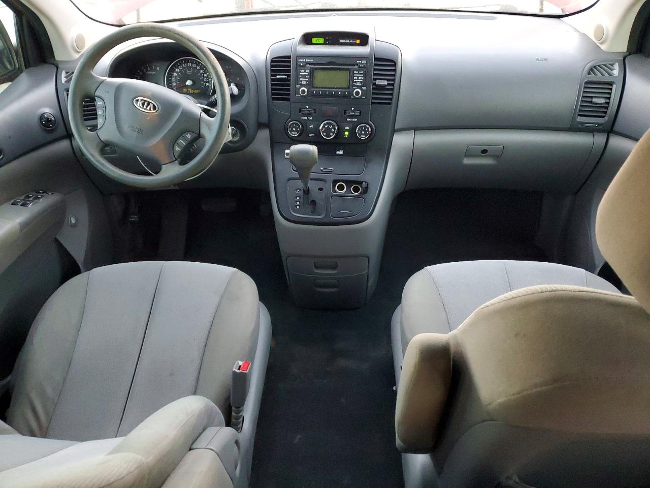 2012 KIA SEDONA LX photo 8