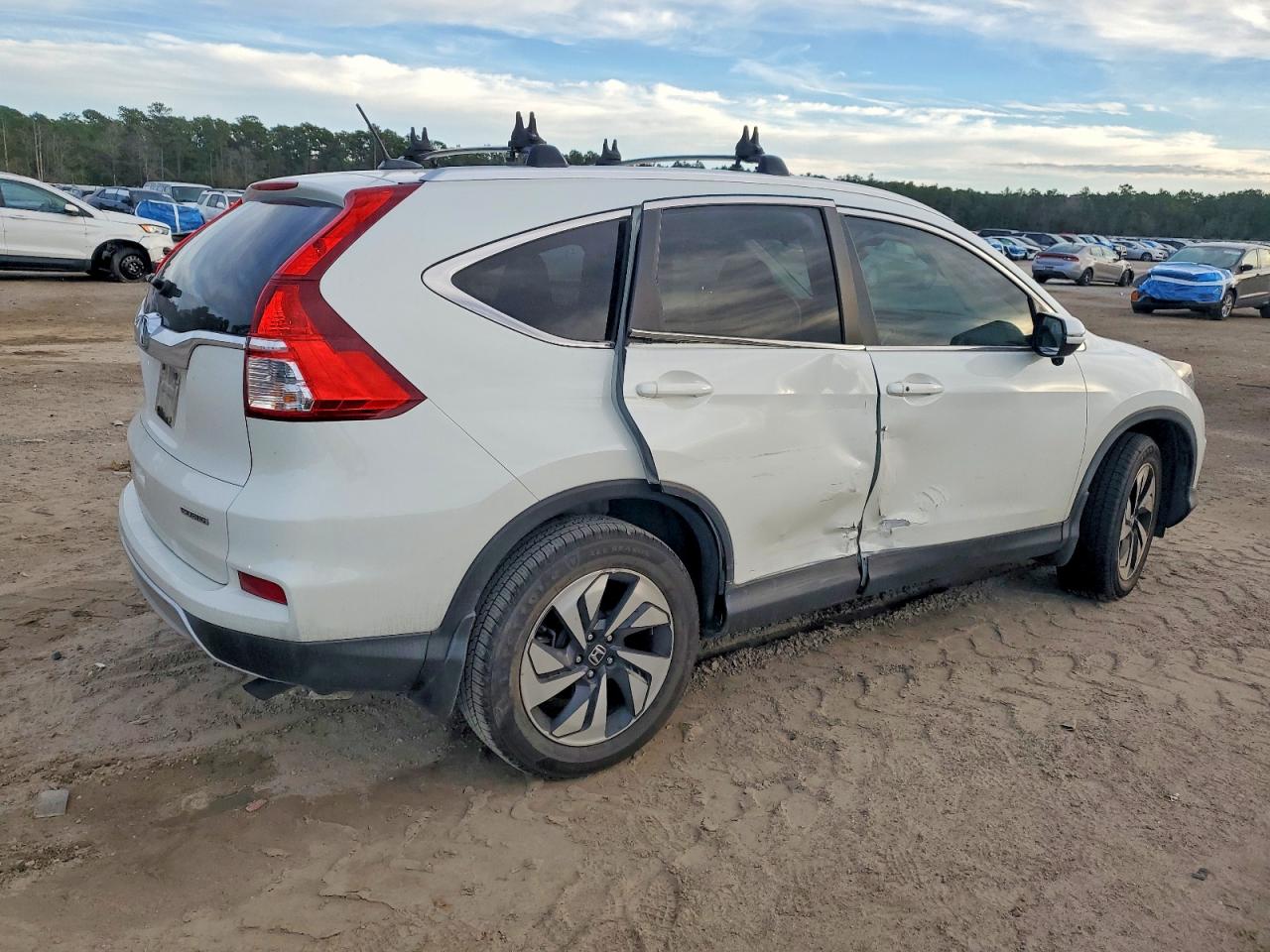 2015 HONDA CR-V TOURING photo 3