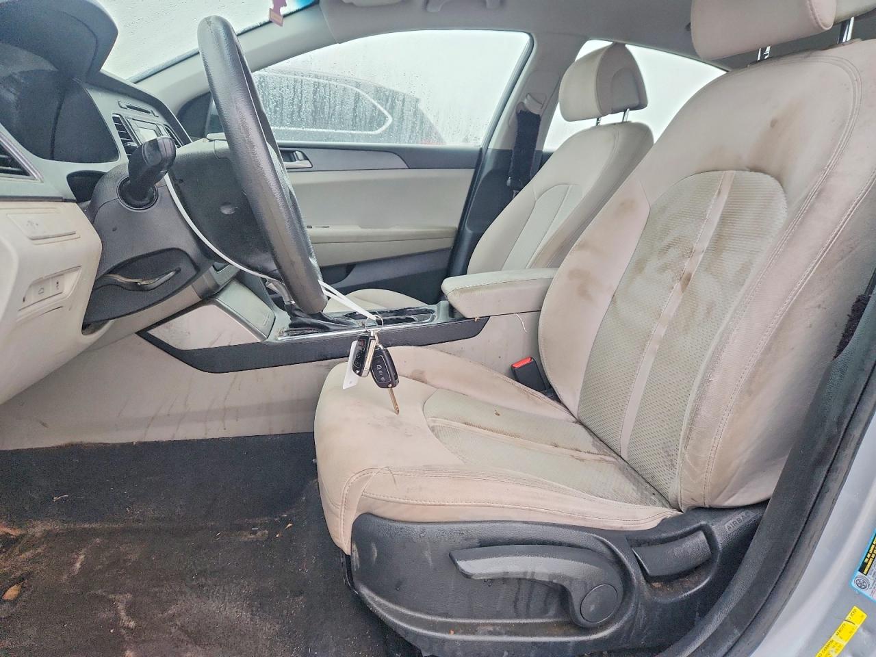 2017 HYUNDAI SONATA SE photo 7