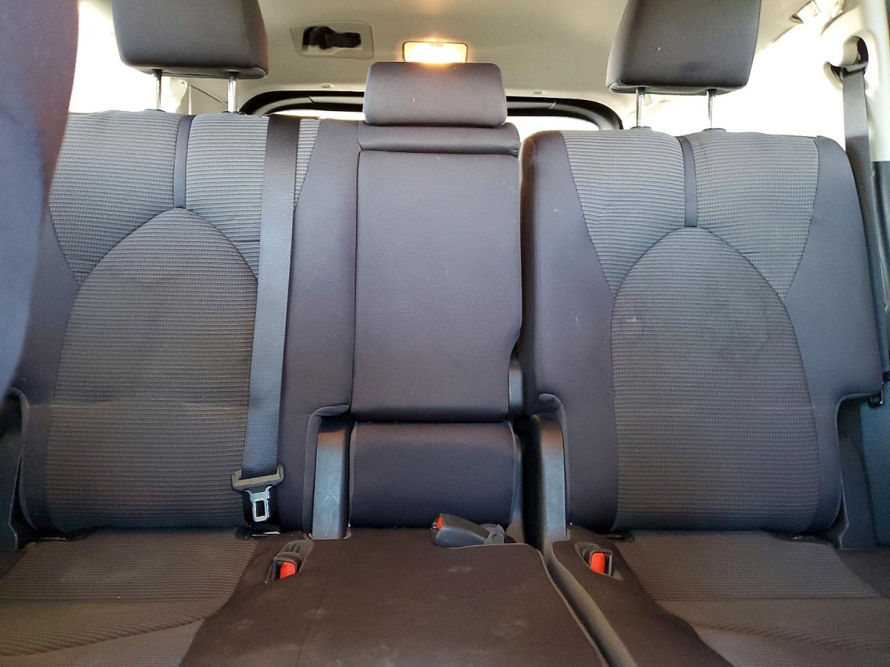 2022 TOYOTA HIGHLANDER L photo 10
