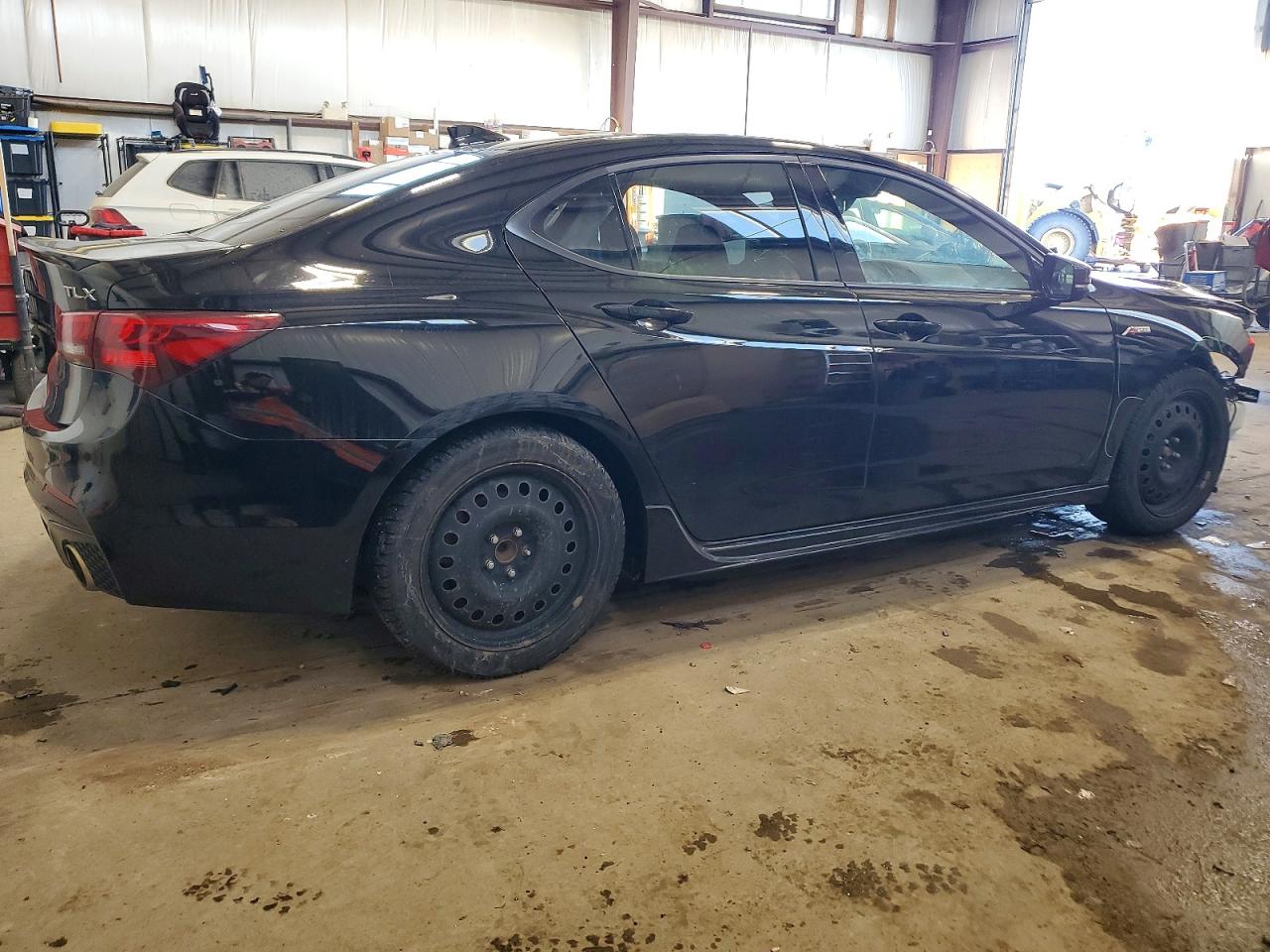 2018 ACURA TLX TECH/TECH R photo 3