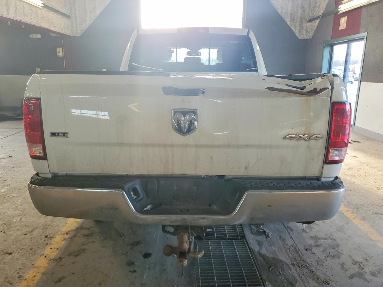2014 RAM 1500 SLT photo 6