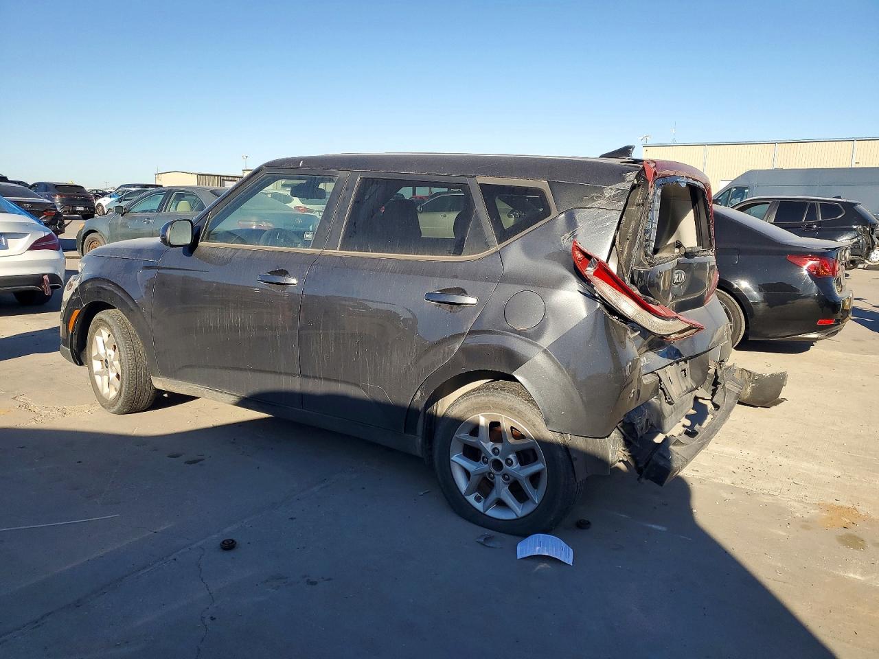 2021 KIA SOUL LX photo 2