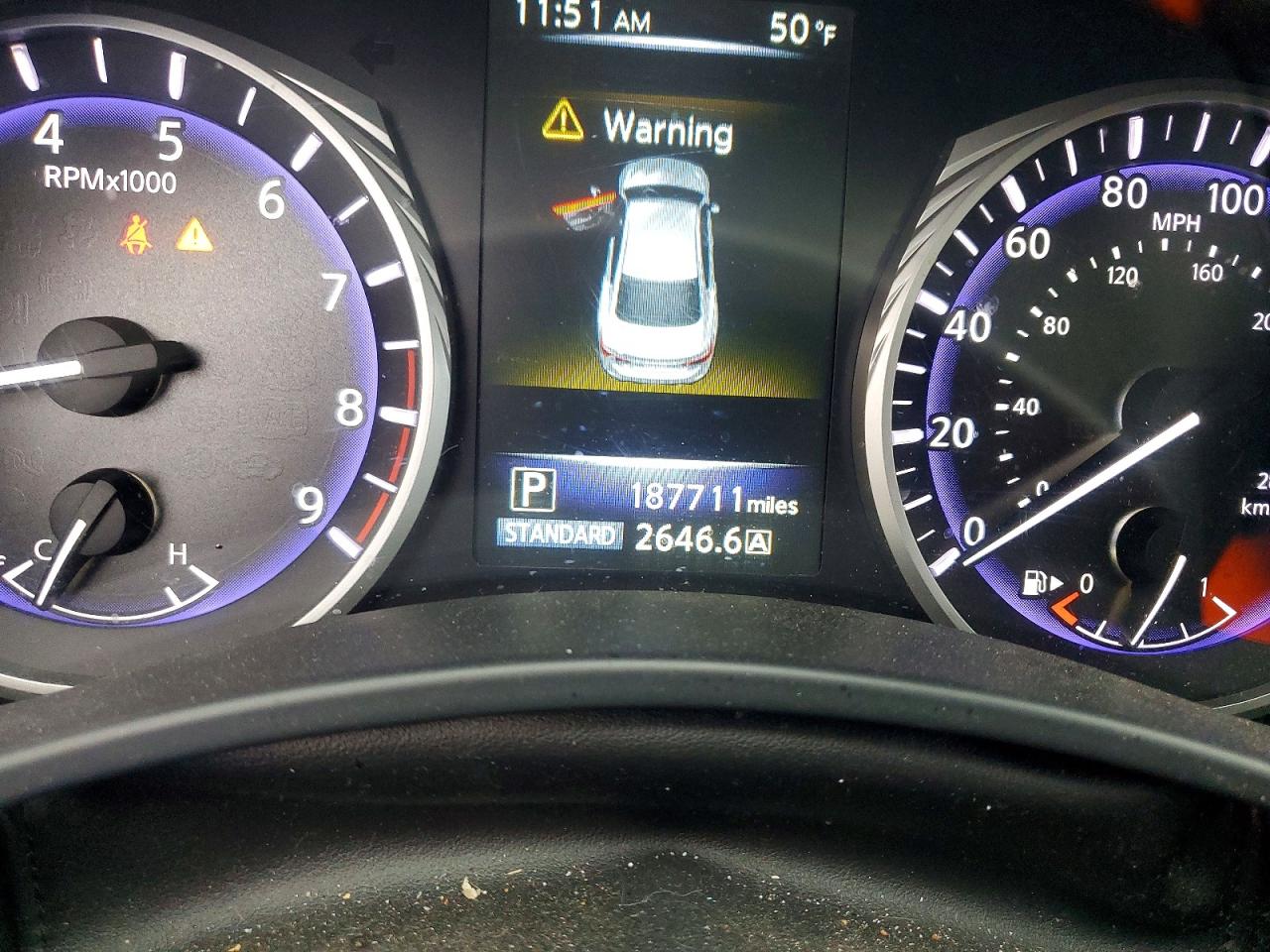2015 INFINITI Q50 BASE photo 9