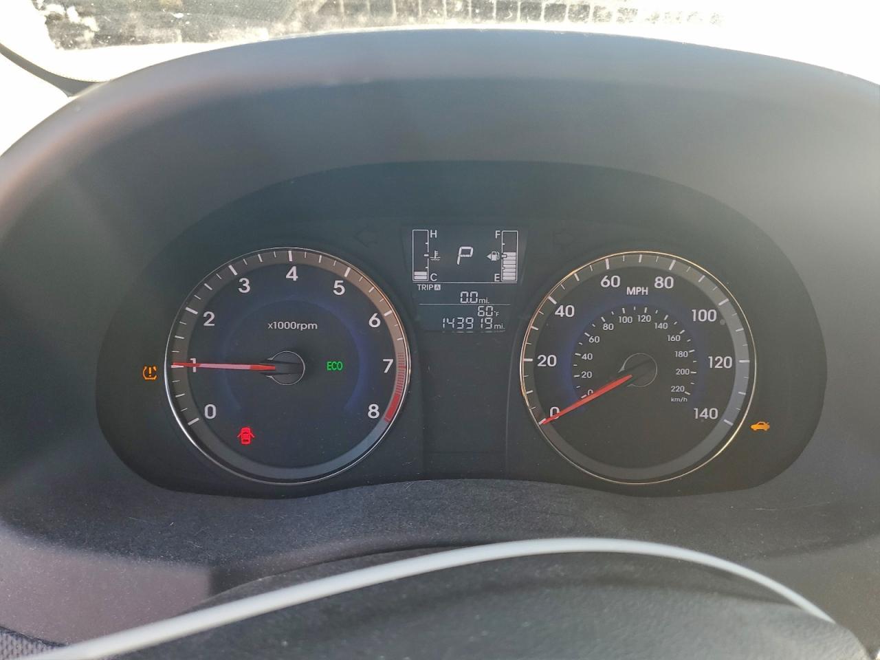 2017 HYUNDAI ACCENT SE photo 9